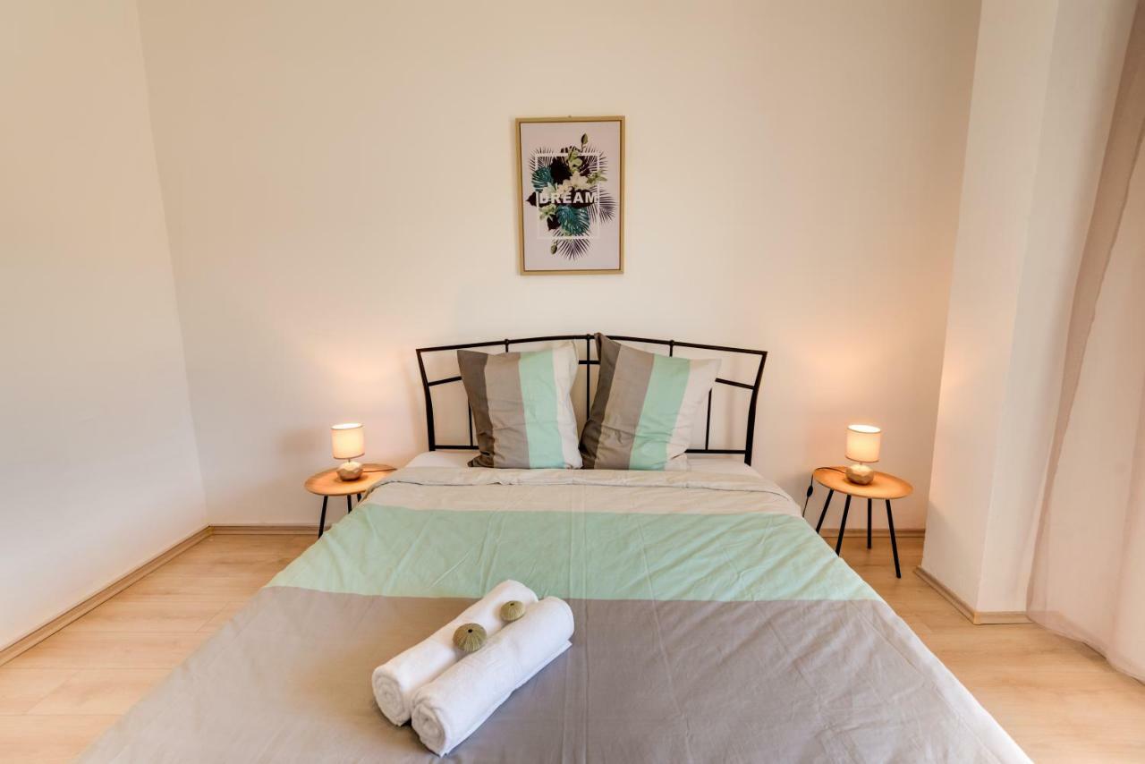 Cozy Apartment Stana In Grebastica Šibenik Eksteriør billede