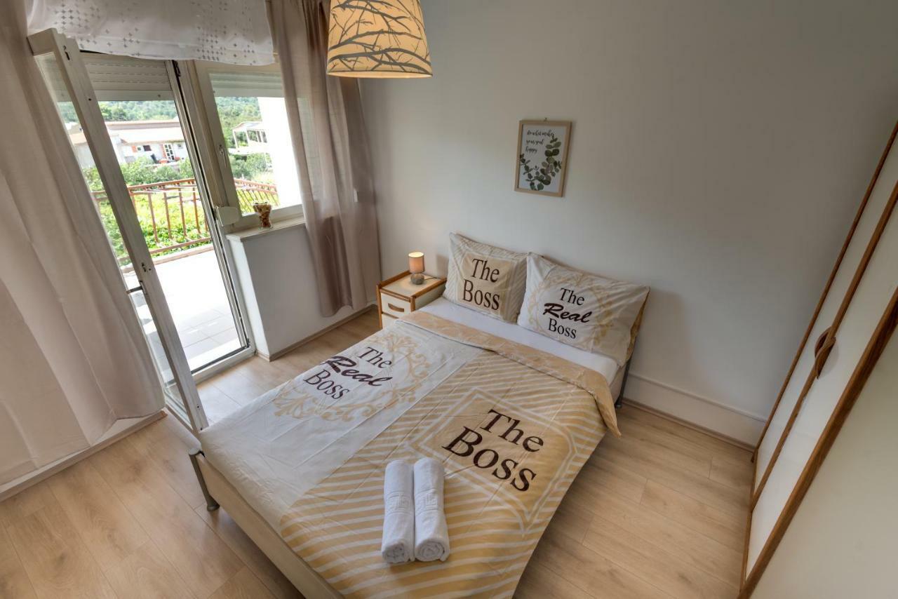 Cozy Apartment Stana In Grebastica Šibenik Eksteriør billede