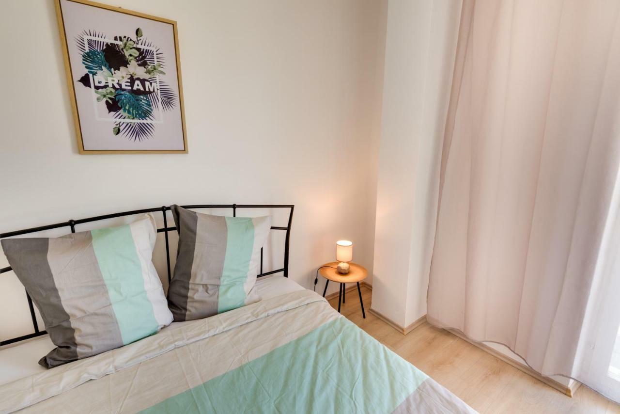 Cozy Apartment Stana In Grebastica Šibenik Eksteriør billede